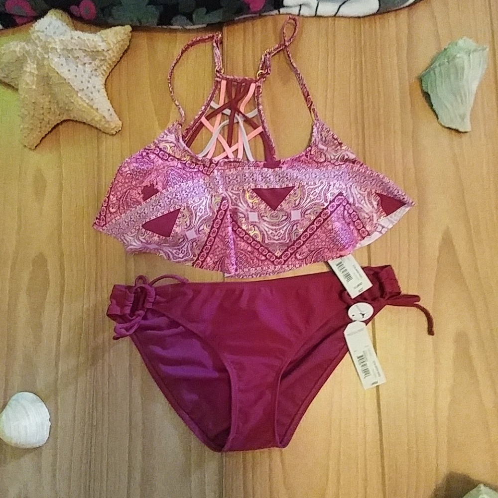 2pc Arizon swimwear NWT ** I ACCEPT OFFERS**